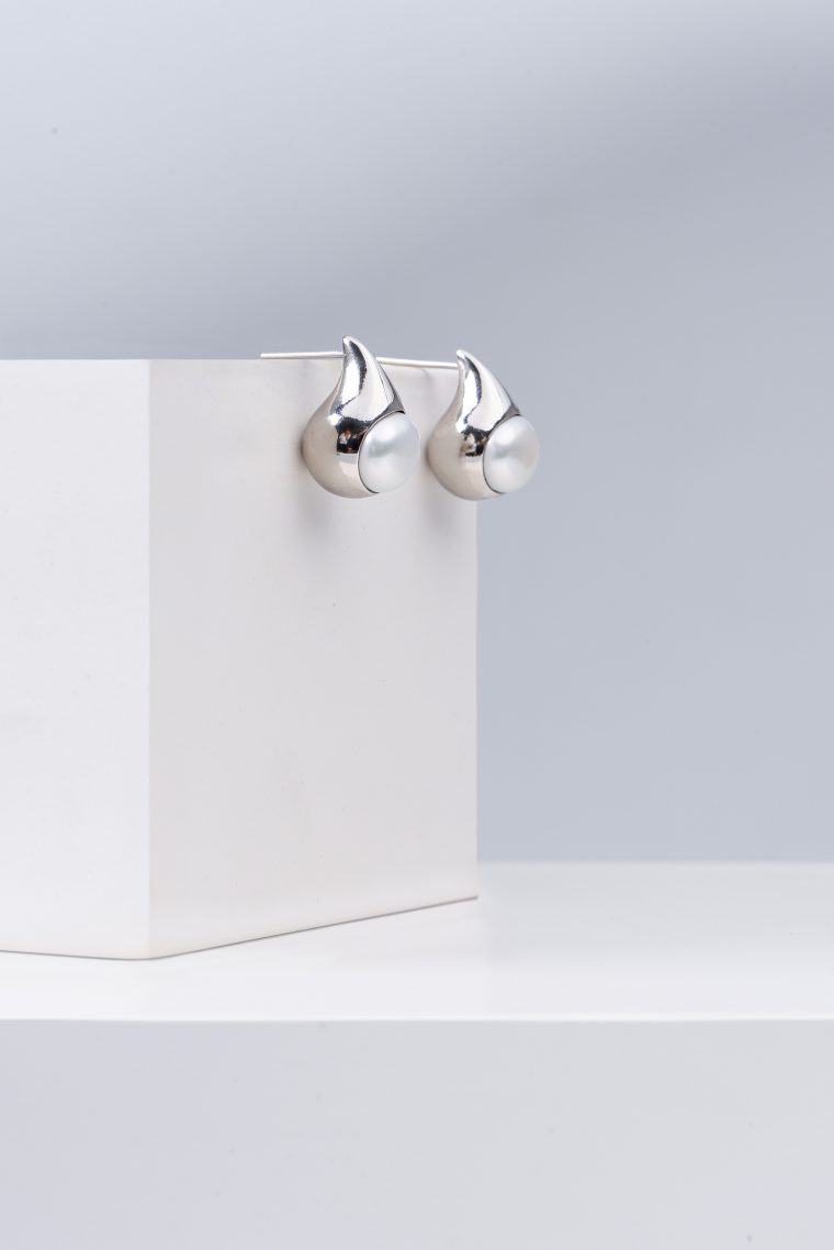 Pearl Teardrop Earrings - Image 2