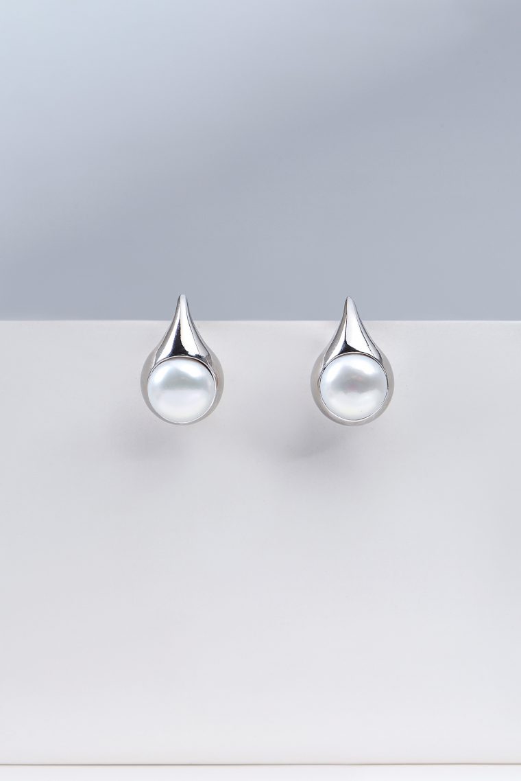 Pearl Teardrop Earrings